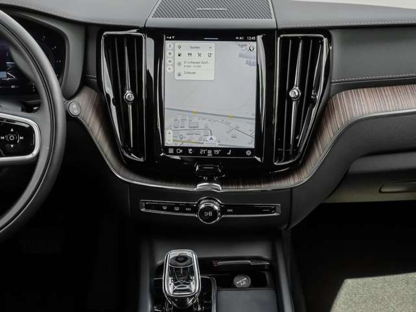 Volvo  B5 AWD Inscription LED Pano 360Grad